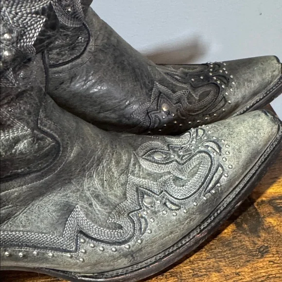 Vintage Corral Cowboy Boots Gray Leather Silver Studs Women's Size 10 - Picture 6 of 16